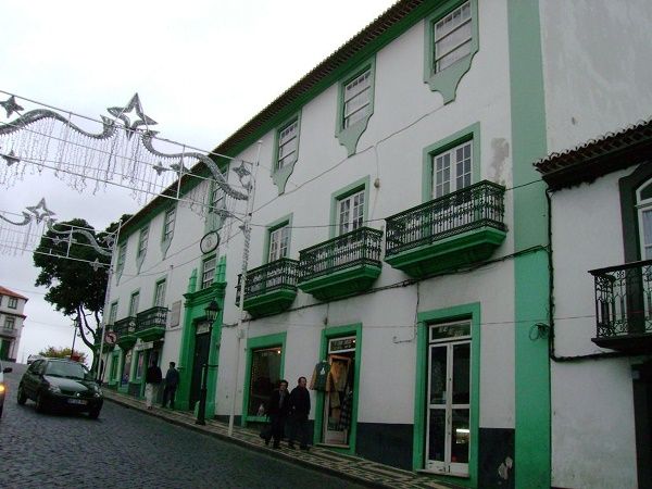 Casa de Dona Violante do Canto [Angra do Heroísmo]