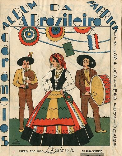 Capa de Trajos e Costumes Regionais, coleção de produção nacional da Fábrica «A Brazileira de Lisboa». Capa de Trajos e Costumes Regionais, coleção de produção nacional da Fábrica «A Brazileira de Lisboa».