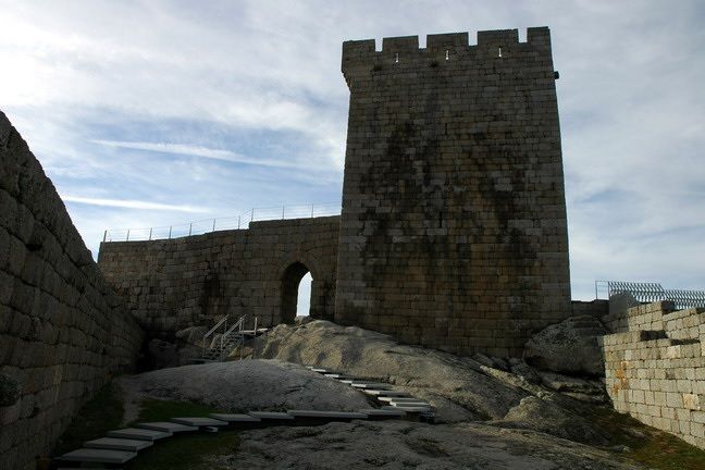 Castelo de Linhares da Beira, em Celorico da Beira