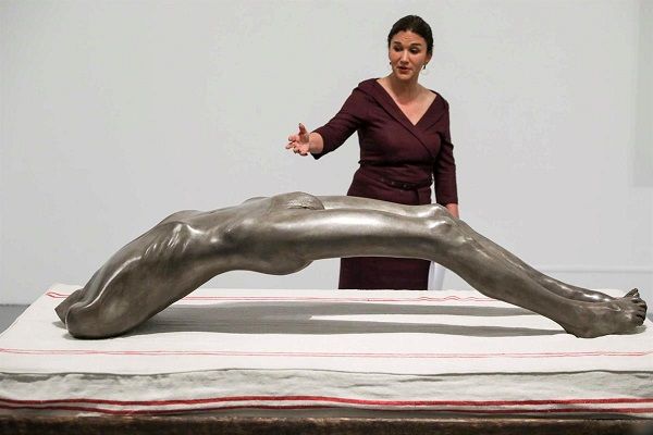 "Arched Figure" (1993), de Louise Bourgeois "Arched Figure" (1993), de Louise Bourgeois