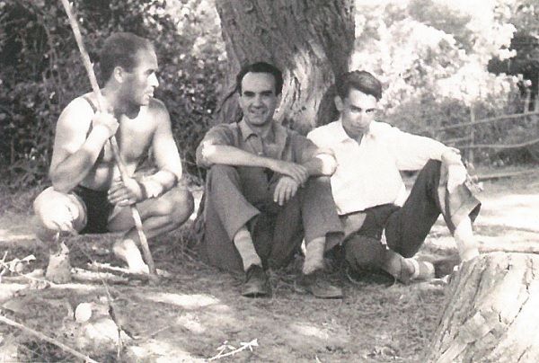 Herberto Helder em Vale de Figueira, Santarém, nos anos 60. Foto de José Carlos Lucas/Cortesia Casa Museu Frederico de Freitas