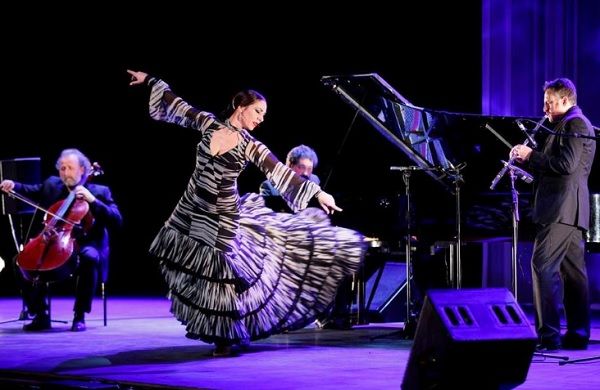 Camerata Flamenco Project DR Camerata Flamenco Project DR