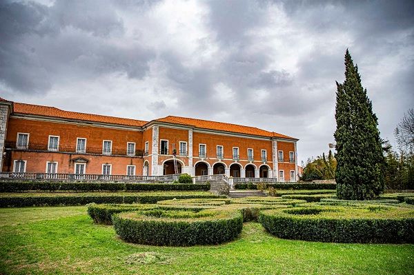 O Palácios dos Condes da Calheta, por onde passaram três séculos de história © Reinaldo Rodrigues/Global Imagens O Palácios dos Condes da Calheta, por onde passaram três séculos de história © Reinaldo Rodrigues/Global Imagens