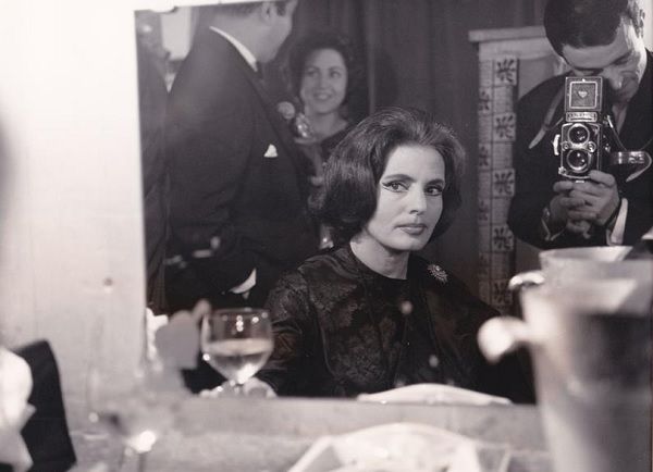 Amália Rodrigues em Paris. Foto: Charles Ichai