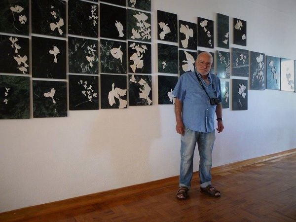 João Cutileiro na exposição que fez em Marvão (2015). Foto: Facebook/João Cutileiro