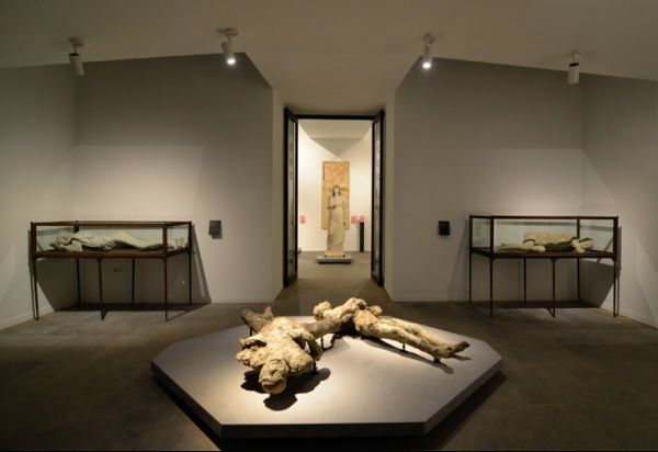 O percurso da exposição no Antiquarium termina com os "ocos" recentemente descobertos em Pompeia_Mina Grasso