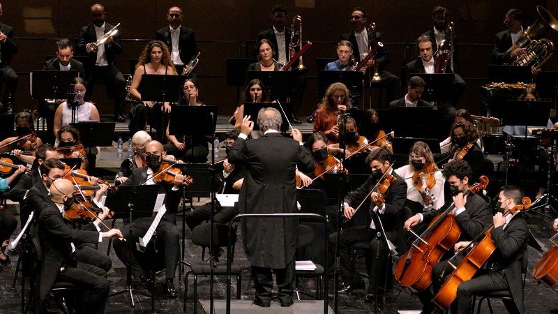 Orquestra Sinfónica do Algarve interpretará a composição clássica para crianças "Young Person's Guide to the Orchestra", de Benjamin Britten Orquestra Sinfónica do Algarve interpretará a composição clássica para crianças "Young Person's Guide to the Orchestra", de Benjamin Britten