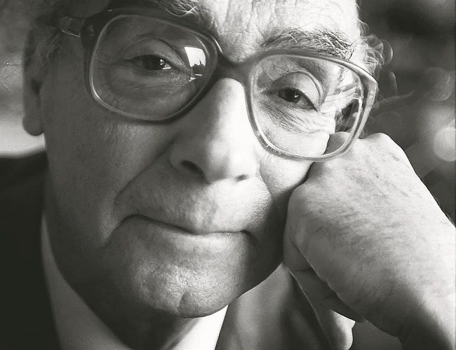 José Saramago fotografado em 1997, em Estocolmo, um ano antes de receber o Nobel da Literatura.