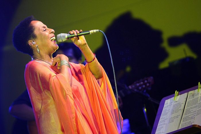 Cantora peruana Susana Baca (Foto © Lusa / EPA - Alin Matei)