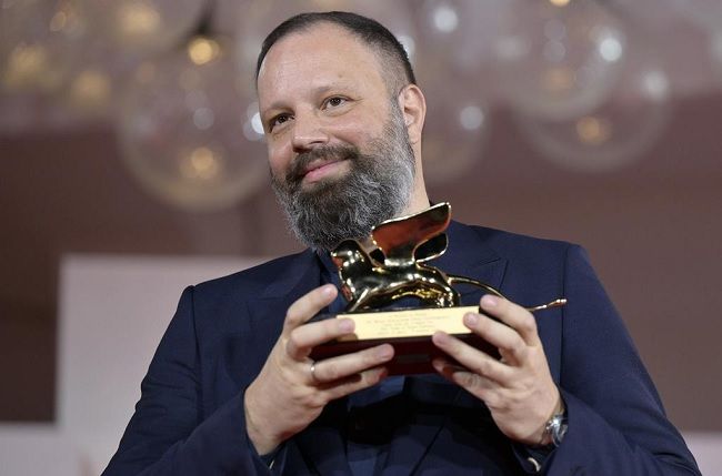 Yorgos Lanthimos no festival de Veneza. Foto: Ettore Ferrari/EPA