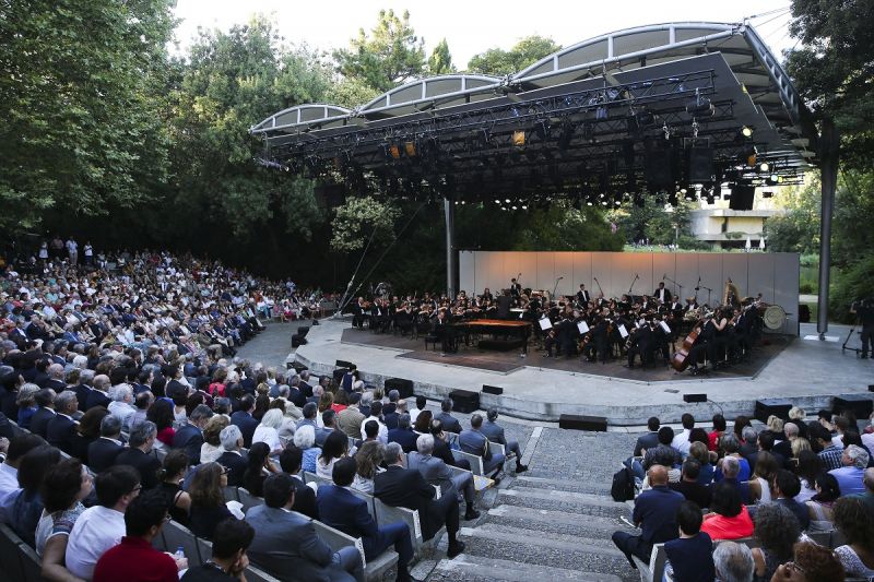 Fundação Calouste Gulbenkian - Anfiteatro ao Ar Livre © José Sena Goulão / LUSA Fundação Calouste Gulbenkian - Anfiteatro ao Ar Livre © José Sena Goulão / LUSA