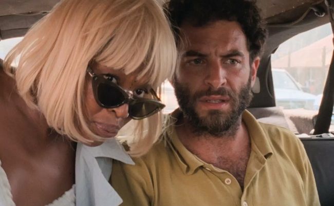 Sérgio Coragem e Cleo Diára em "O Riso e a Faca"