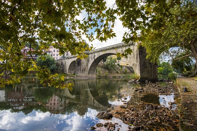  Ponte de São Gonçalo sobre o rio Tâmega em Amarante © Octávio Passos/Lusa